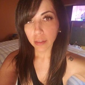 Meet your Posher, Ana